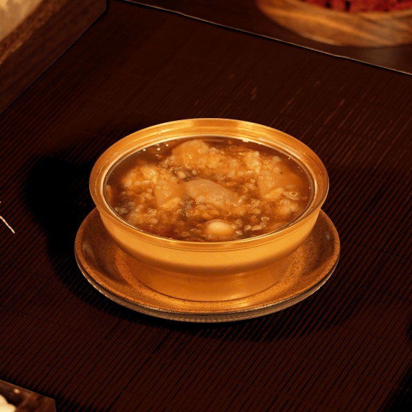 Soup Bóng Cá - Nhung Hưu